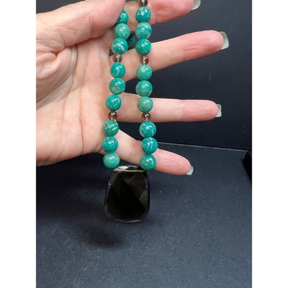 Russian amazonite and smoky quartz necklace with sterling silver clasp - Picture 9 of 11